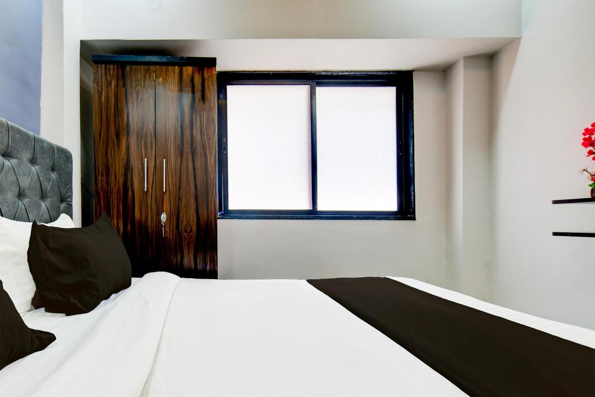 Super Hotel O D.V Near Medanta Hospital Indore Exterior photo